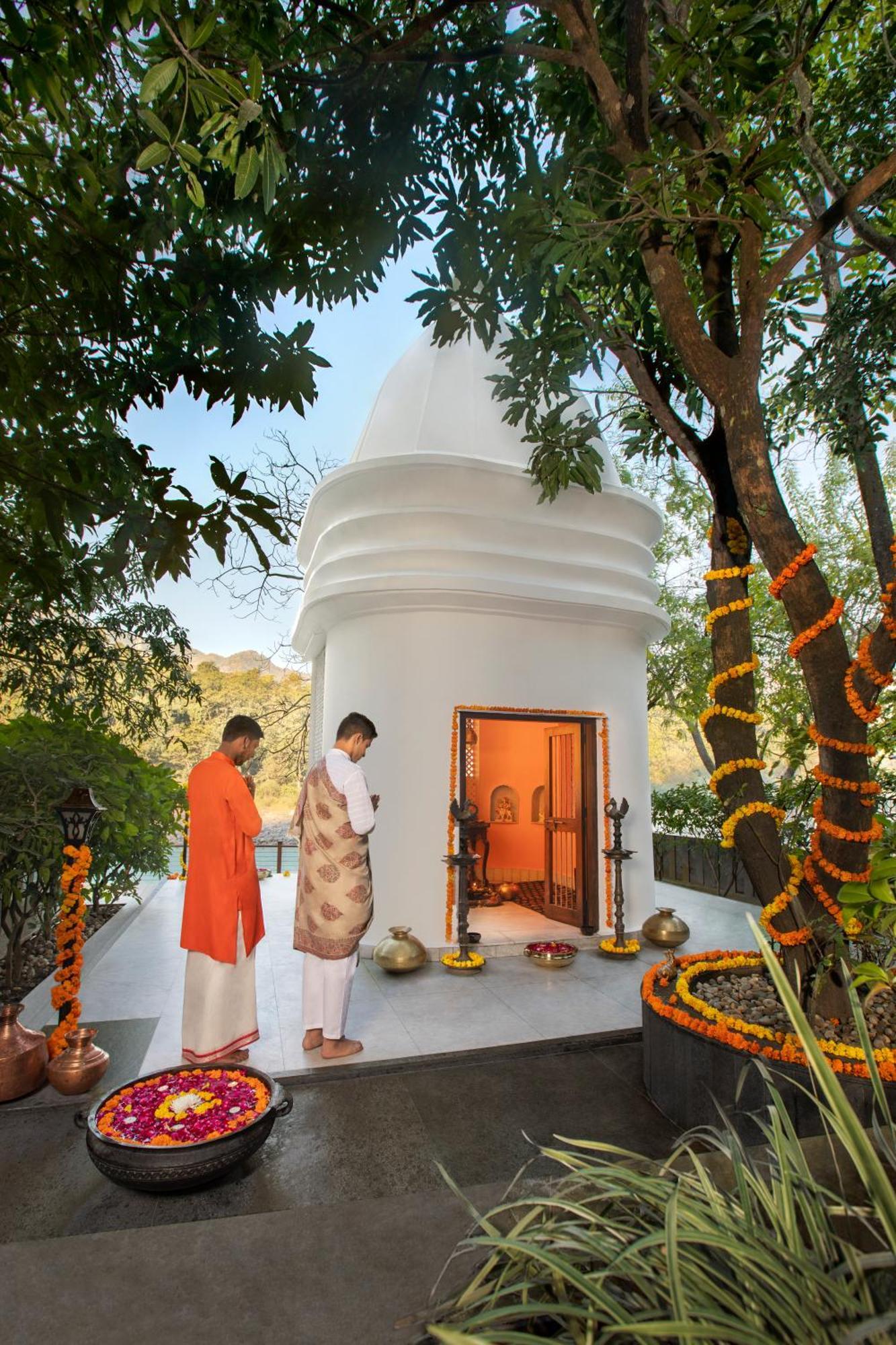 Готель Anand Kashi By The Ganges Rishikesh - Ihcl Seleqtions Sirasu Екстер'єр фото