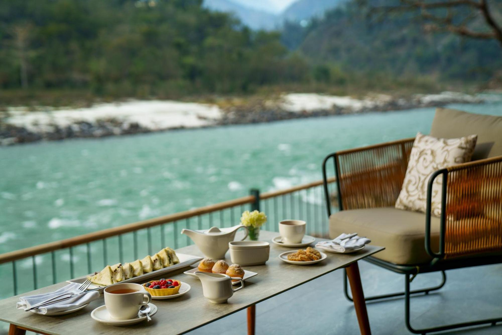 Готель Anand Kashi By The Ganges Rishikesh - Ihcl Seleqtions Sirasu Екстер'єр фото