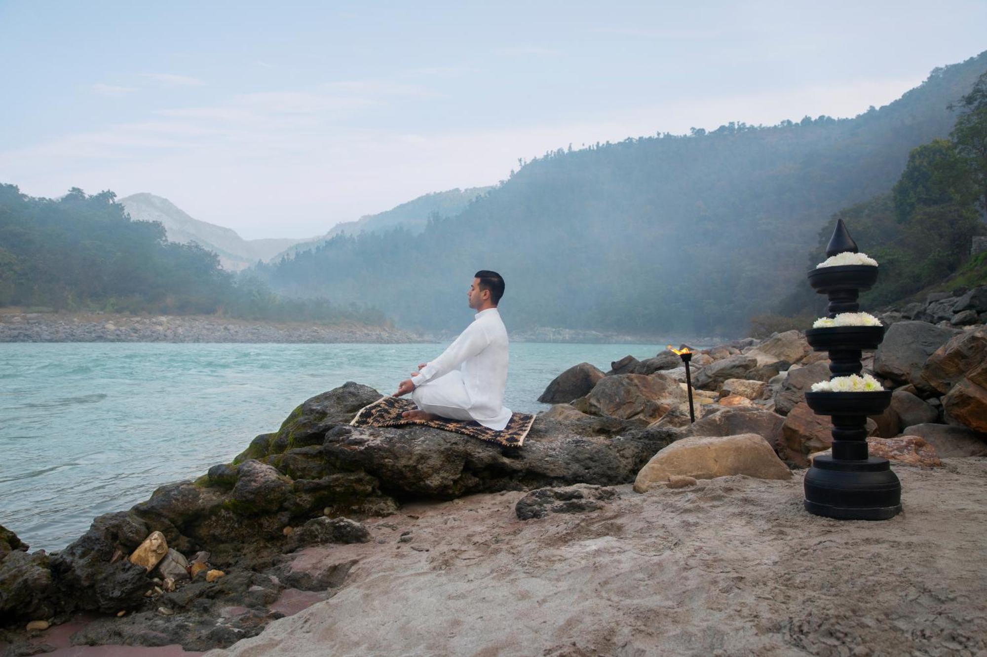 Готель Anand Kashi By The Ganges Rishikesh - Ihcl Seleqtions Sirasu Екстер'єр фото